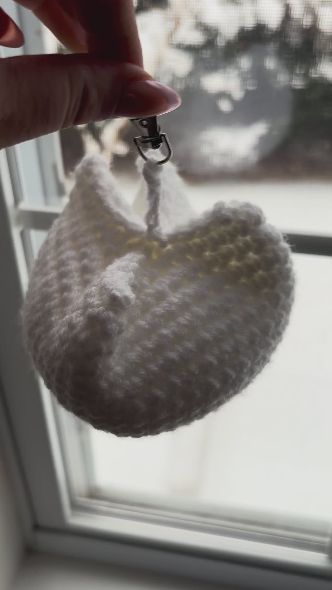 White Crochet Tulip Keychain